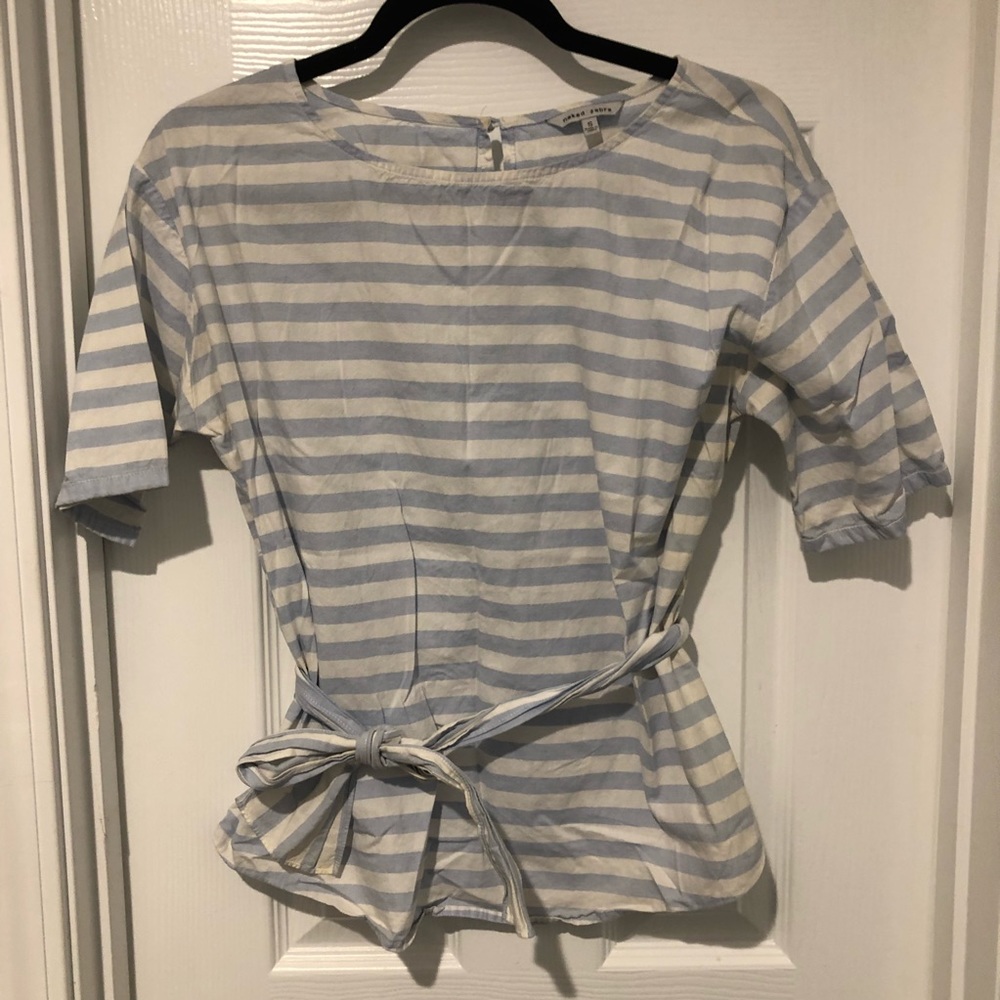 3/$15 Naked Zebra brand striped blouse with tie attached to back pretty